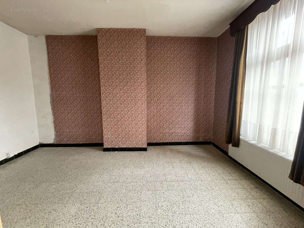 Maison à LE NOUVION-EN-THIERACHE