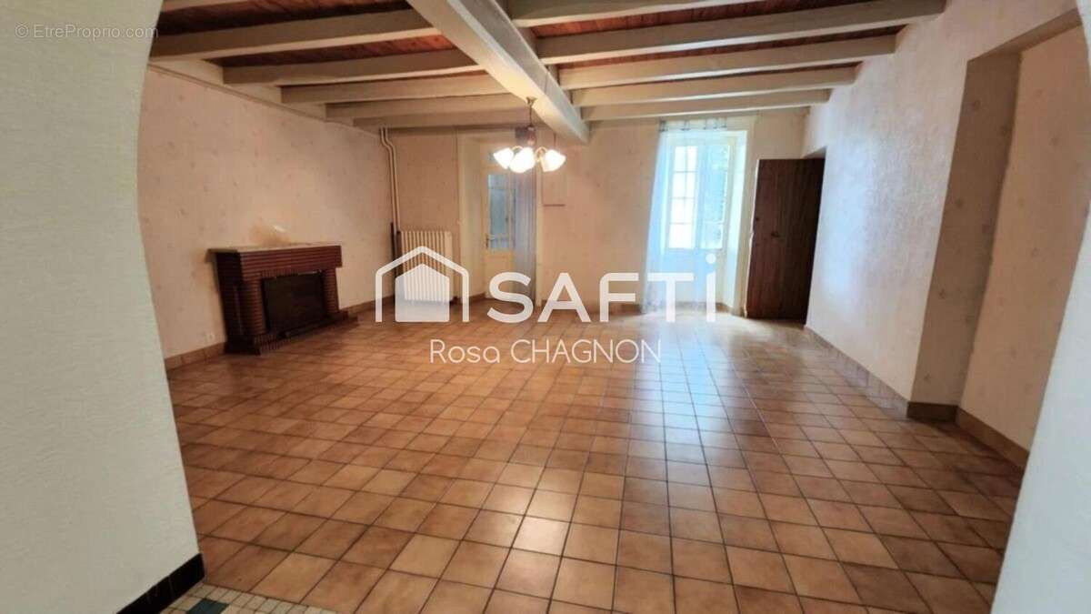 Photo 4 - Maison à LA CAILLERE-SAINT-HILAIRE