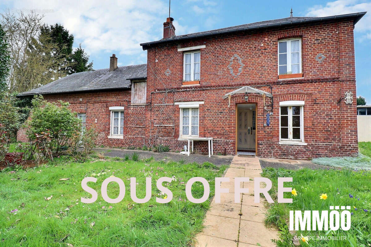 Maison à SAINT-PIERRE-DE-VARENGEVILLE