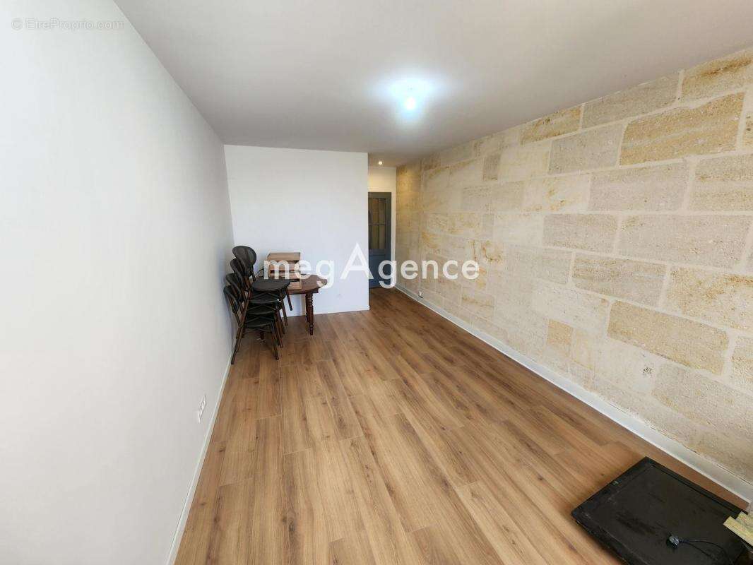 Appartement à SAINT-ANDRE-DE-CUBZAC
