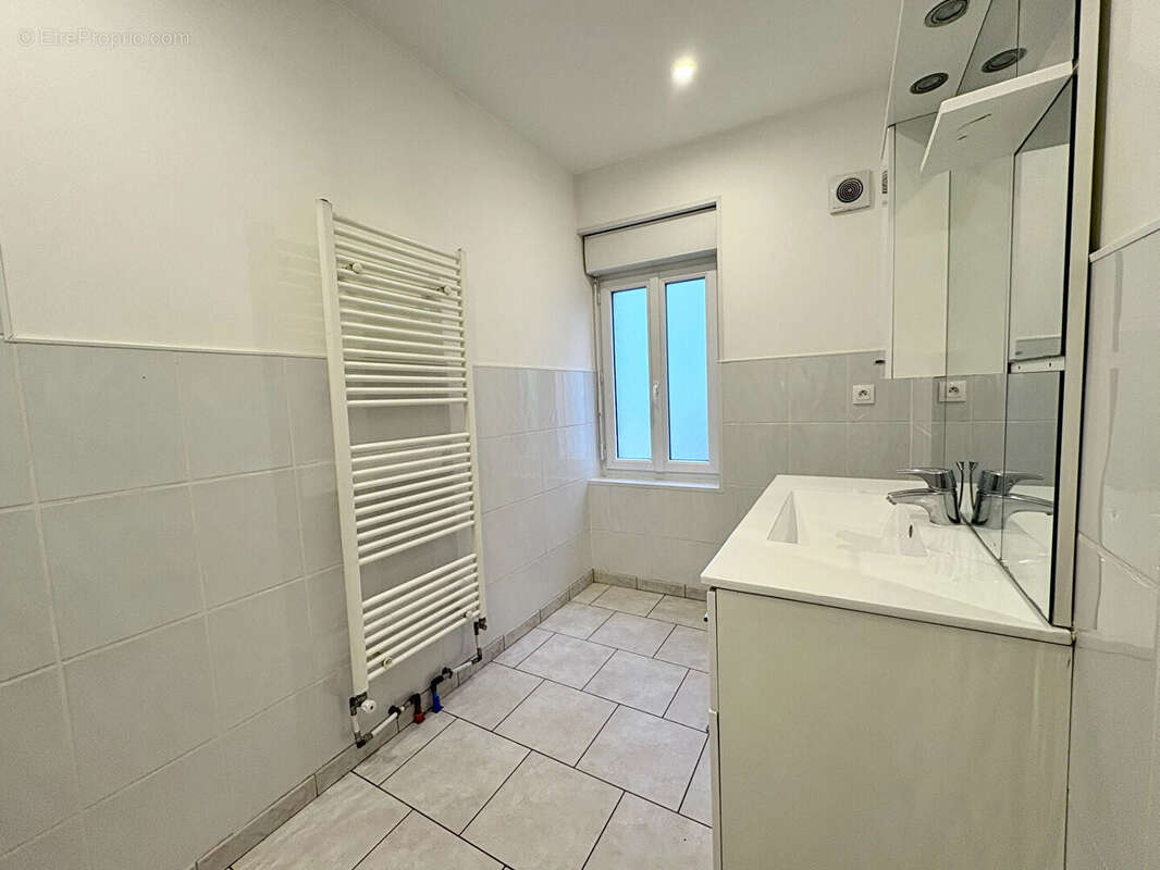 Maison à SAINT-QUENTIN