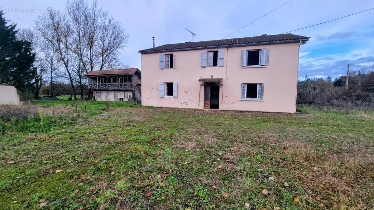 Maison à BEAUMARCHES