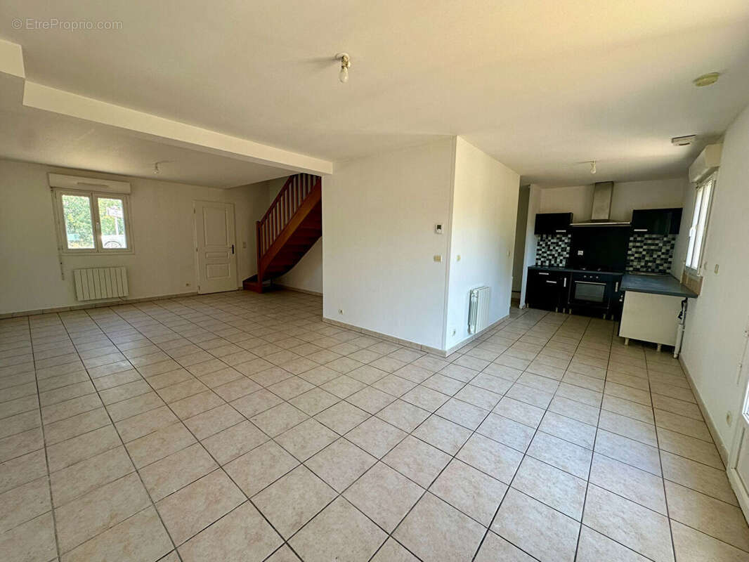 Maison Tugny Et Pont 5 pièce(s) 85m² - photo 4