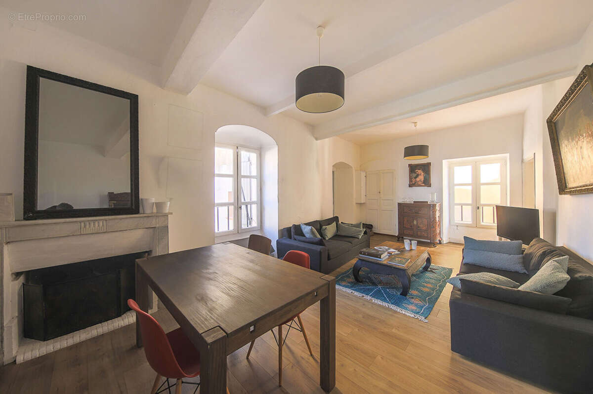 Appartement à CALVI