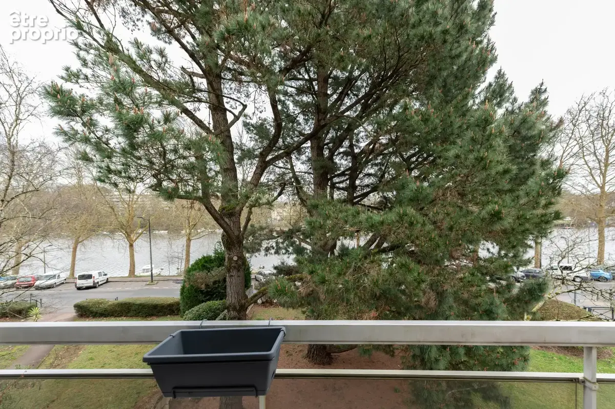 JONELIERE - Appartement 4 pièces de 108 m2 avec vue Erdre - photo 11