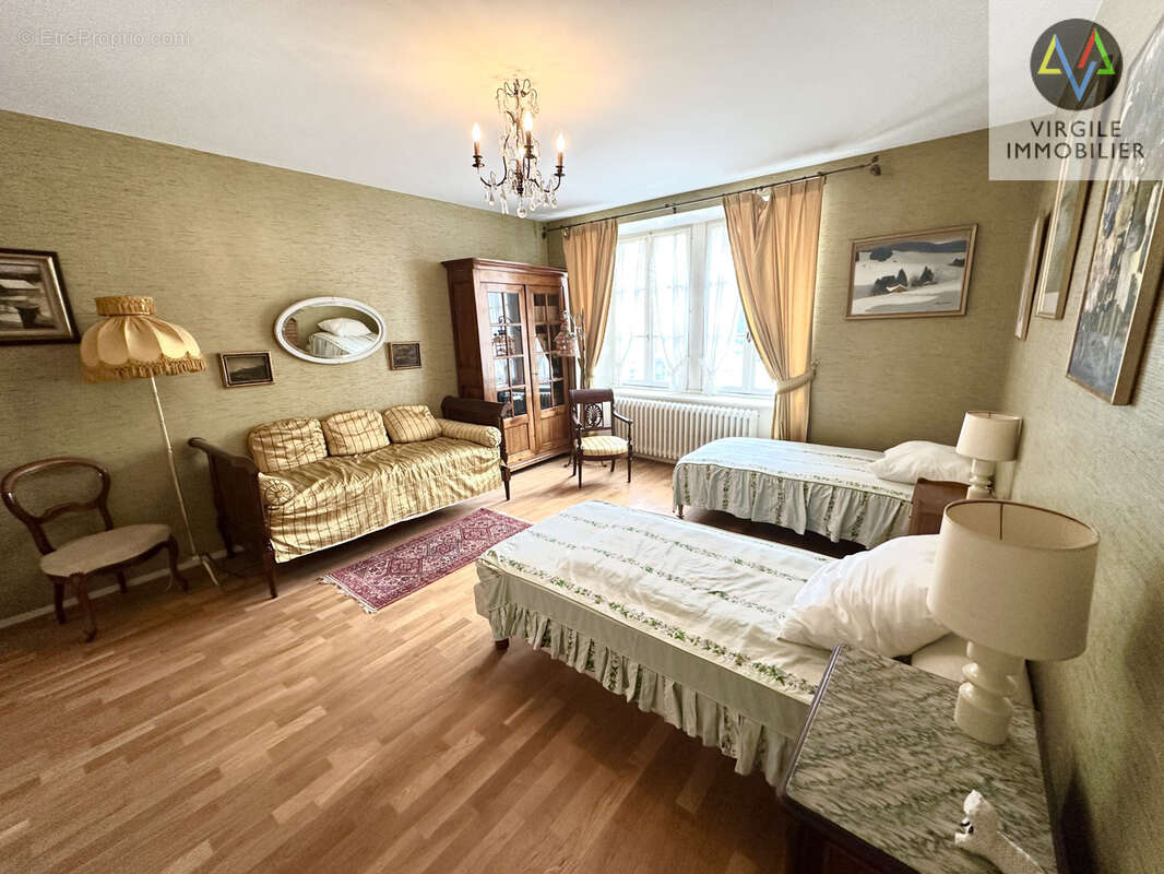 Appartement à MOUTHE