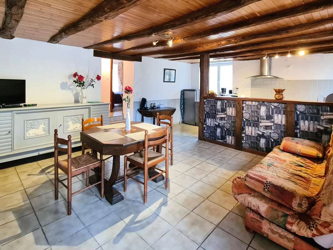 Deux maisons périgourdines en pierre et 3 appartements dans le centre de Sarlat avec piscine - photo 13