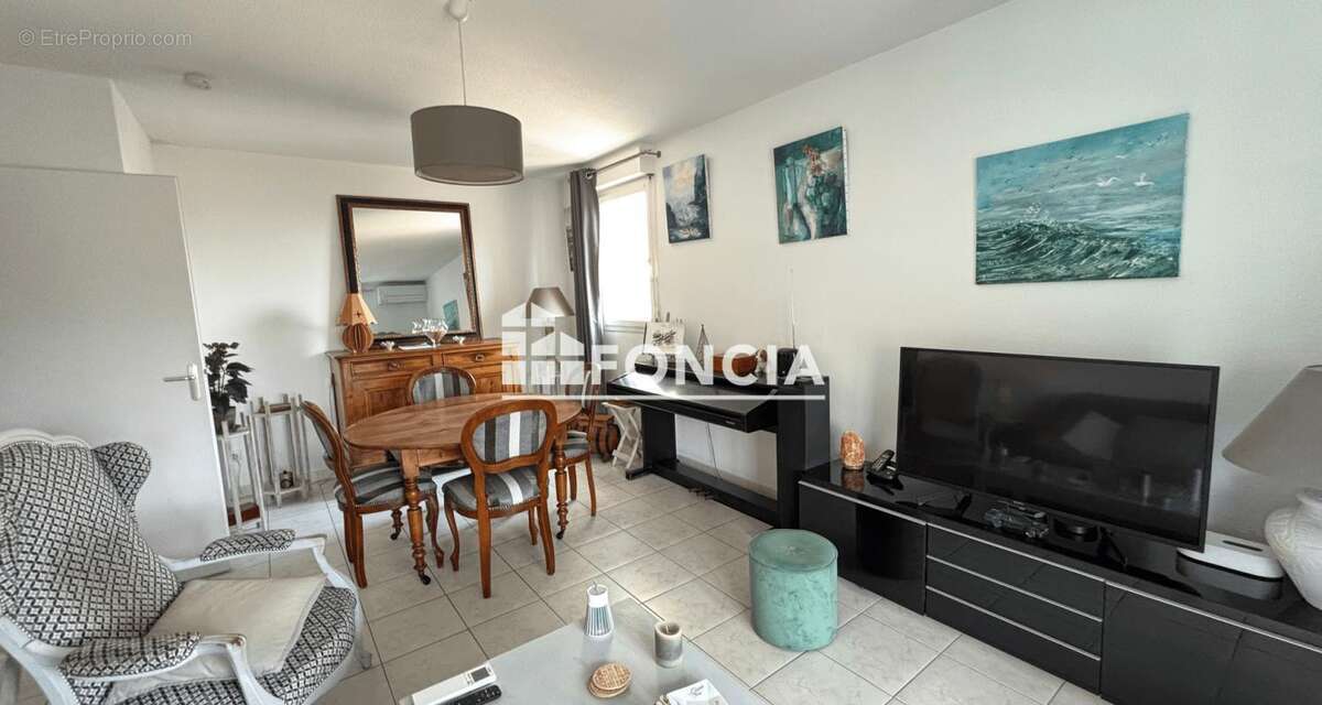 Appartement à HYERES