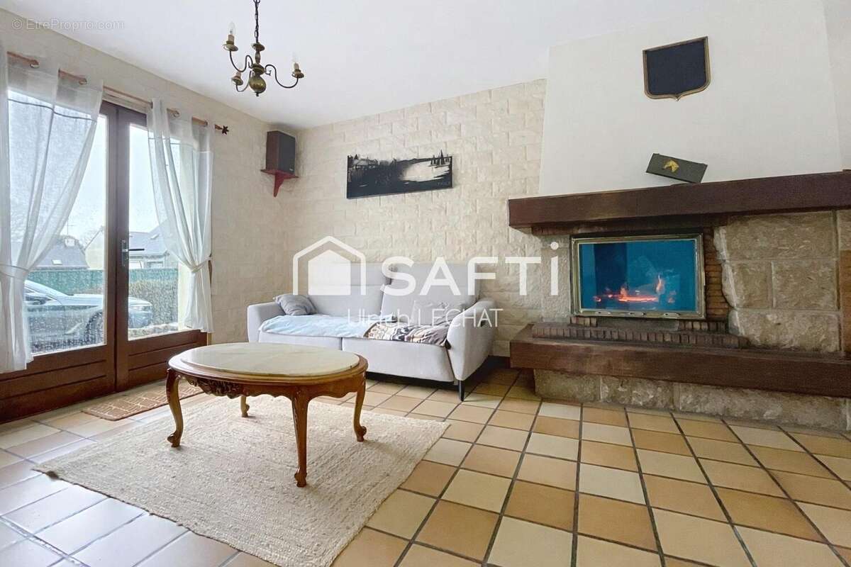 Maison 183 m² à Saint-Andre-Des-Eaux  - photo 4