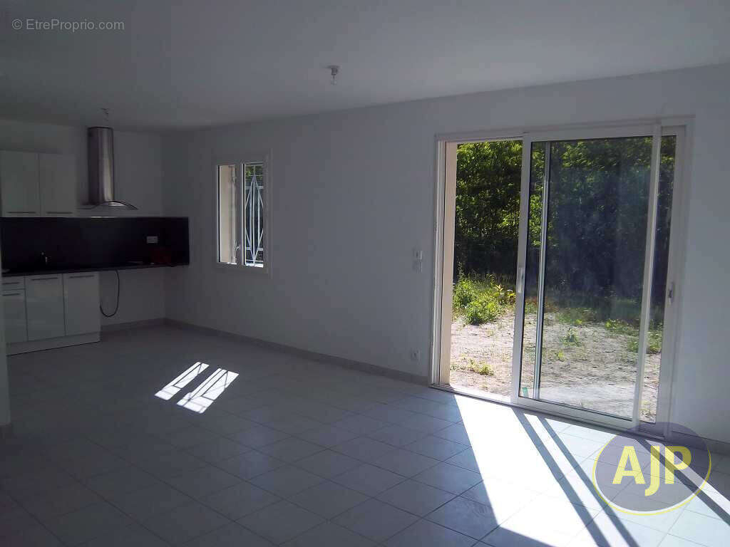 Maison à LESPARRE-MEDOC