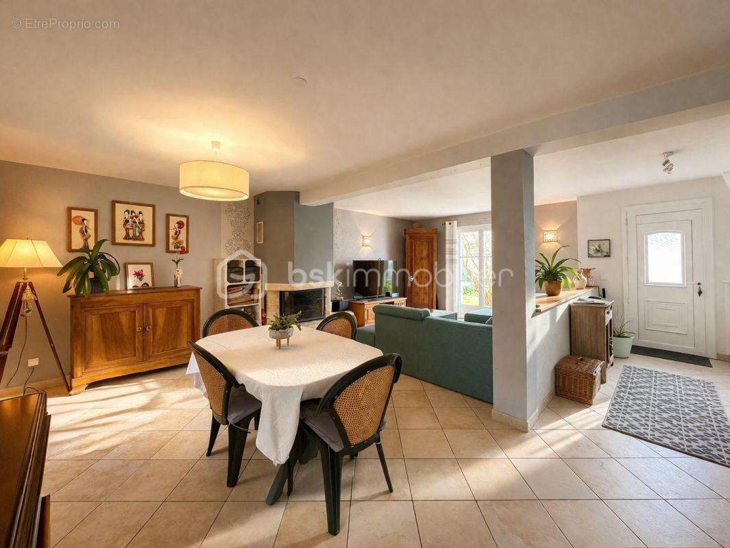 Maison, 4 chambres, plein pied de vie, Terrain arboré de 900 m2 - photo 8