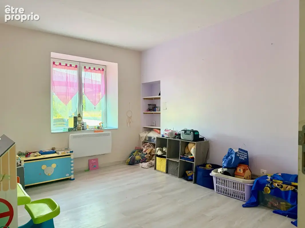 Les Rairies, Maison 6 chambres sur grand terrain clos avec garages et dépendances - photo 6