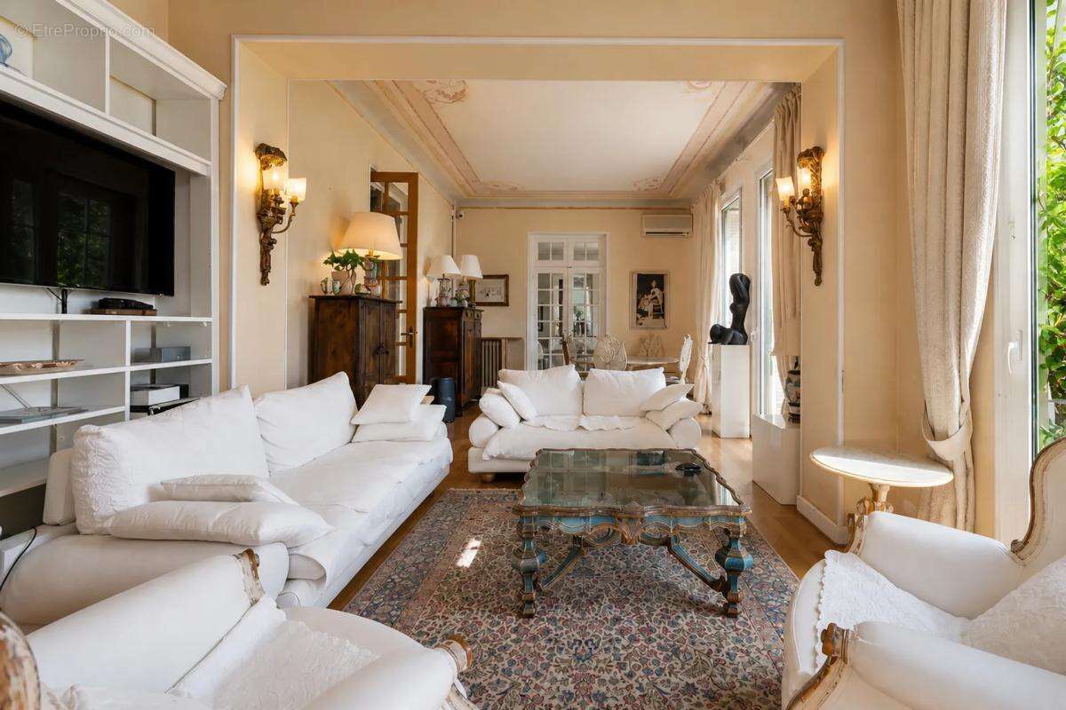 Maison de 7 pièces de 170 m² à Roquebrune-Cap-Martin - photo 5