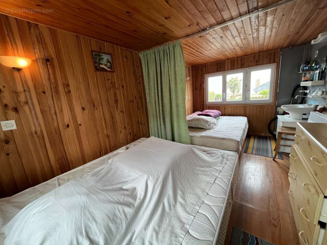 Maison à SAINT-COME-DE-FRESNE