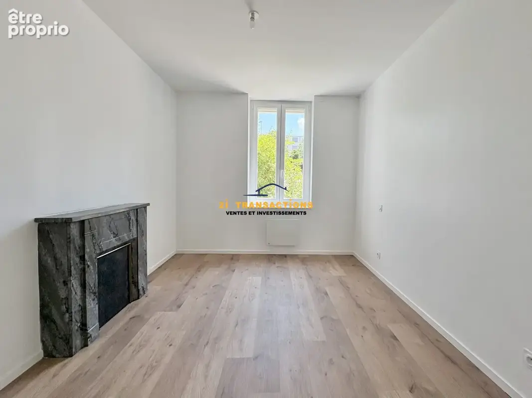 Appartement 35 m² à Saint-Etienne  - photo 3