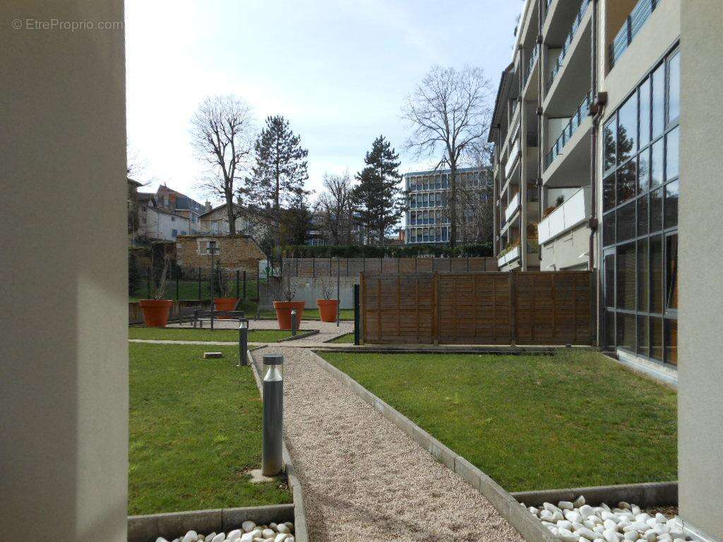 T3 standing Les Terrasses Saint Vincent centre ville Bourg en Bresse loggia, garage et cave - photo 13