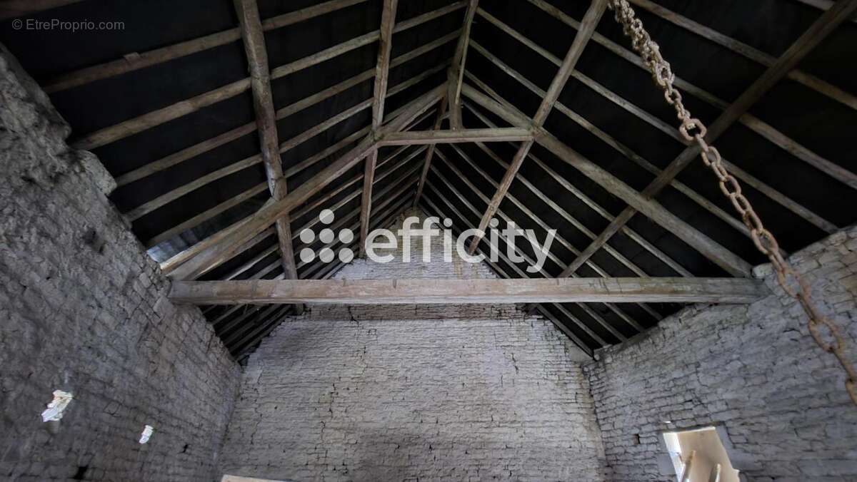 Maison à COURSEULLES-SUR-MER