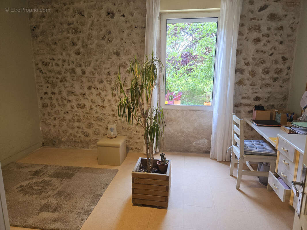 Maison à SAUGNACQ-ET-MURET