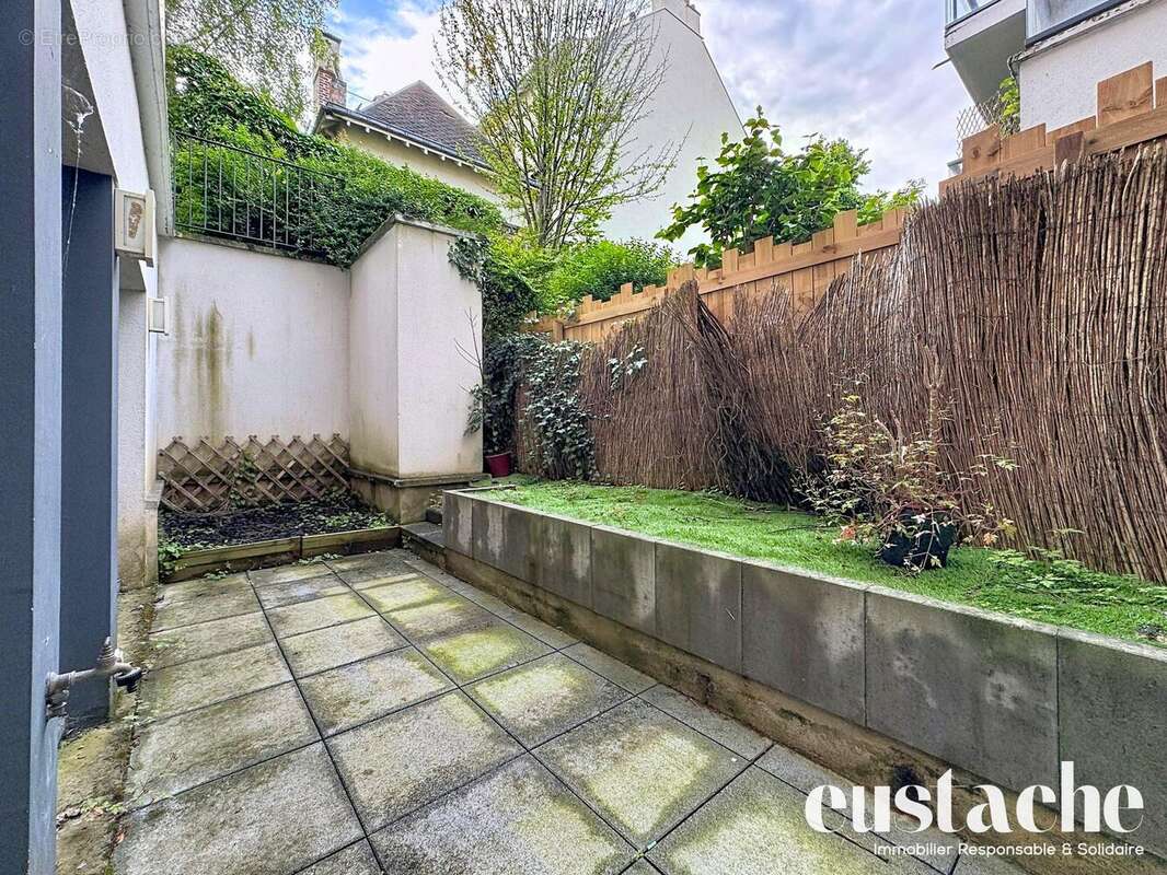 Appartement à ISSY-LES-MOULINEAUX