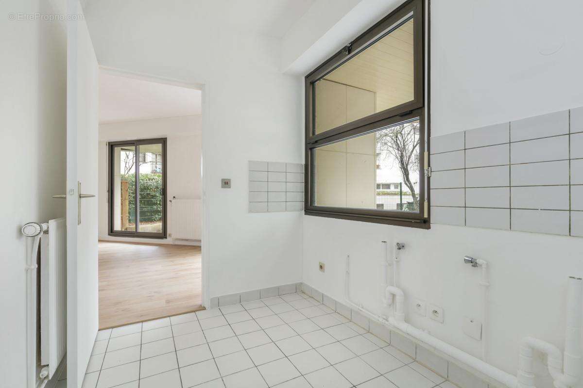 Appartement à LEVALLOIS-PERRET