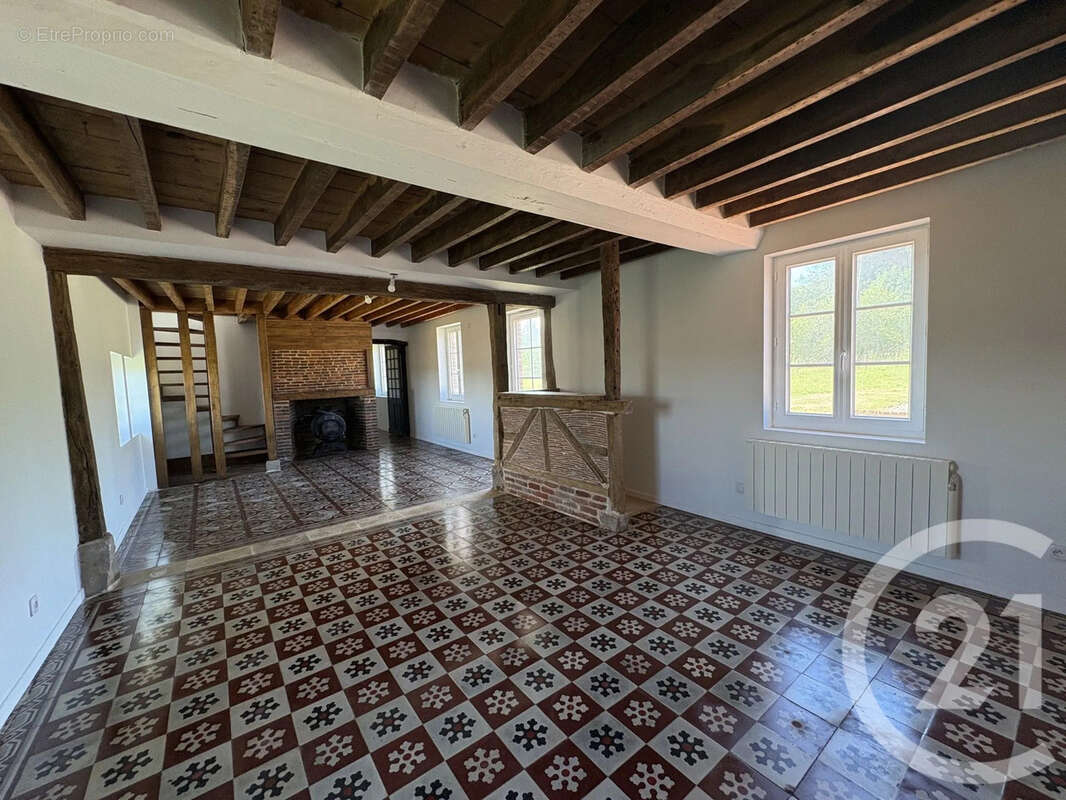 Maison à BERNAY