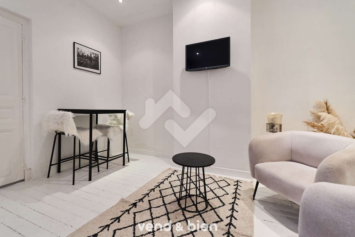 Appartement à MAGENTA