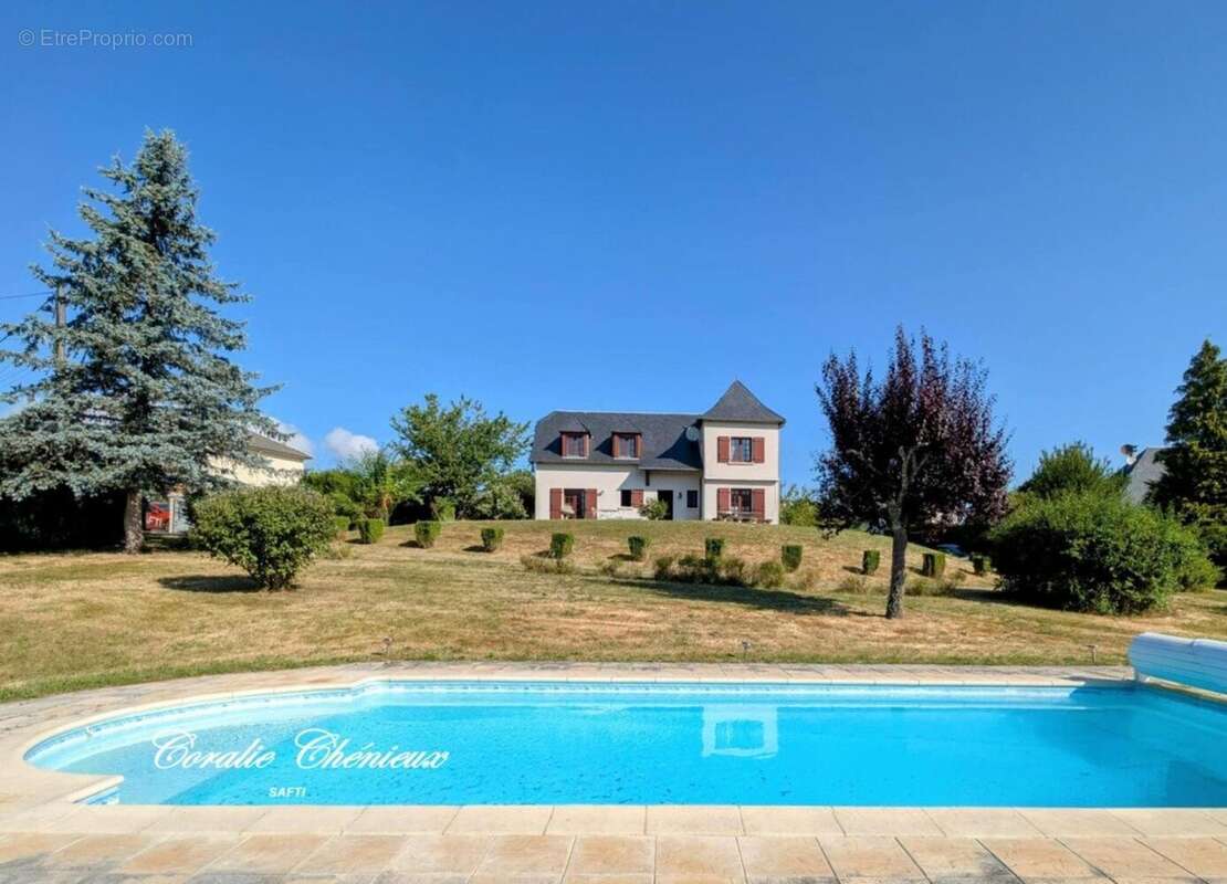 Photo 8 - Maison à SAIGNES