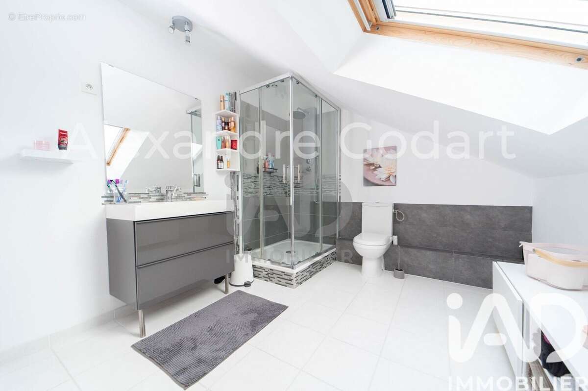 Photo 9 - Maison à MOISSY-CRAMAYEL
