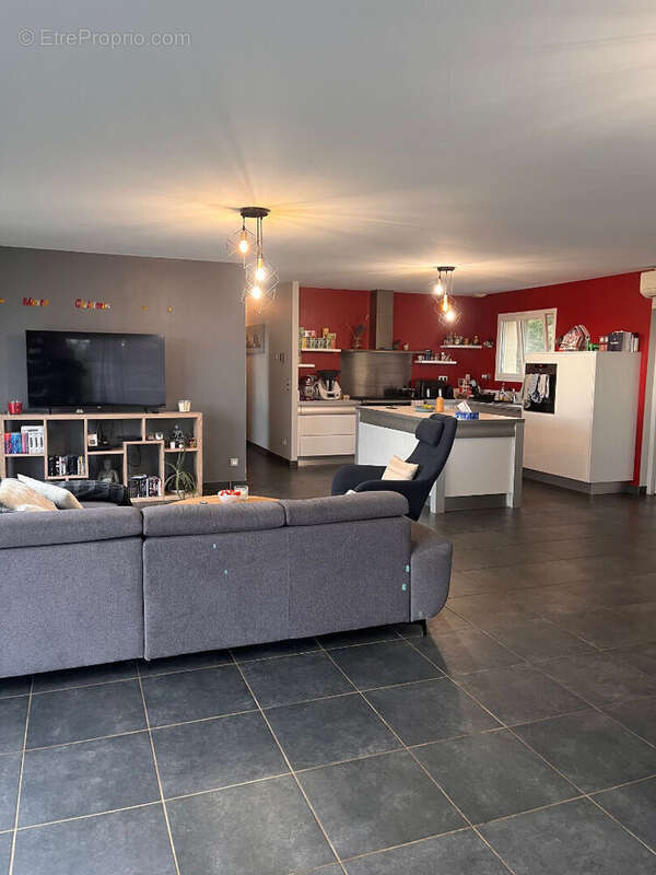 Maison à SAINT-GERY