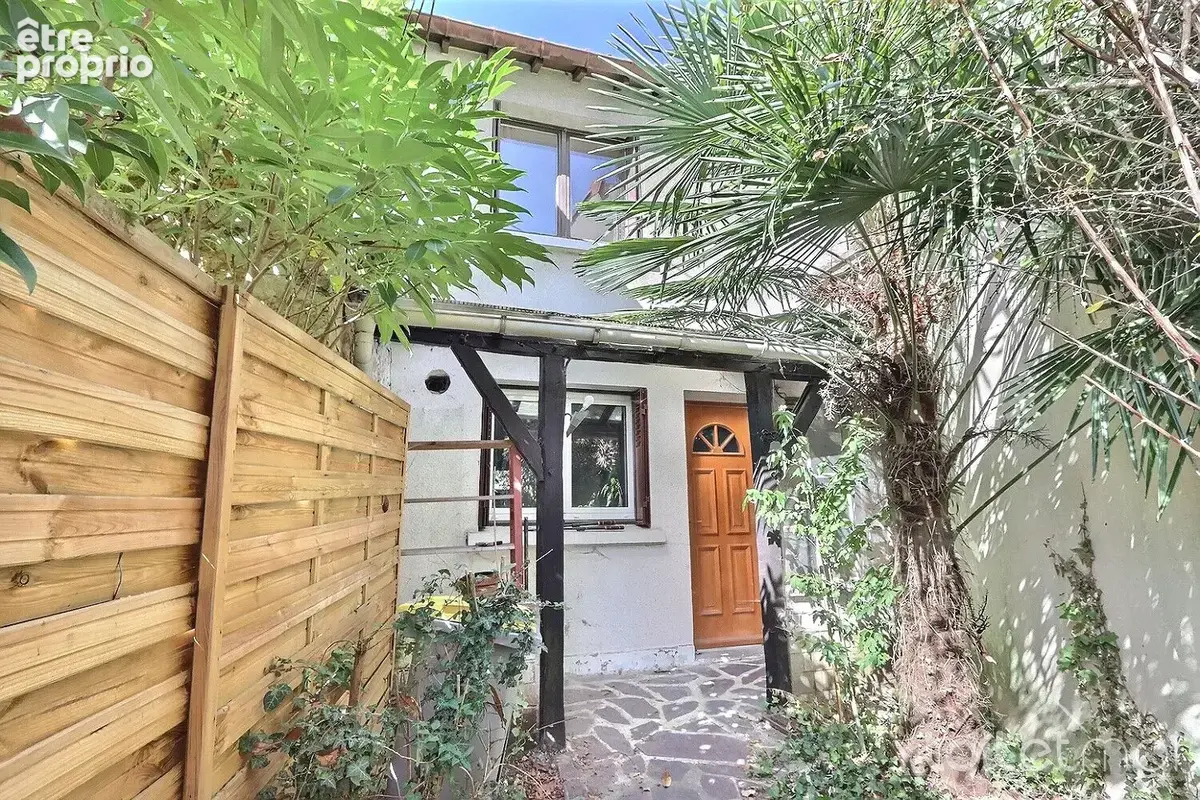 Photo Maison à Bures-Sur-Yvette au prix de 260 000€