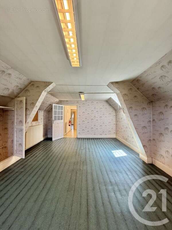 Maison à BOURBON-L&#039;ARCHAMBAULT