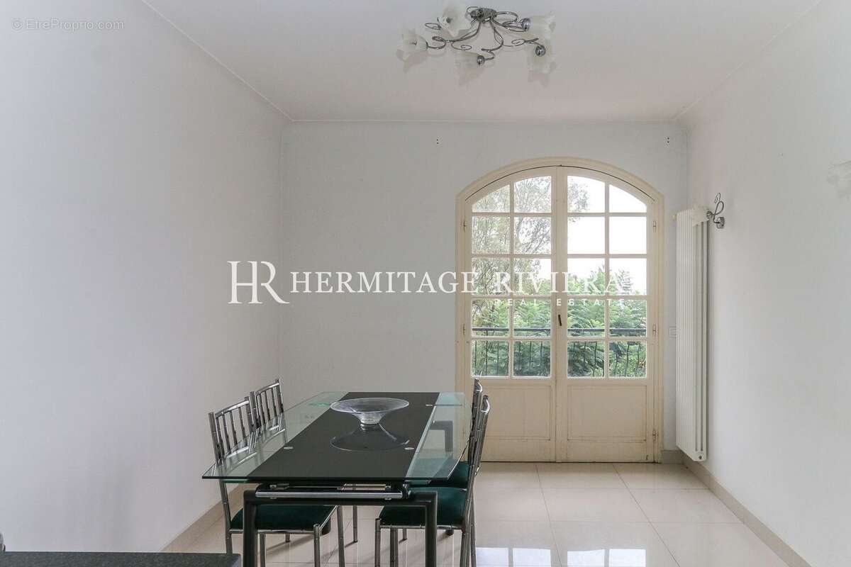 Maison à ROQUEBRUNE-CAP-MARTIN