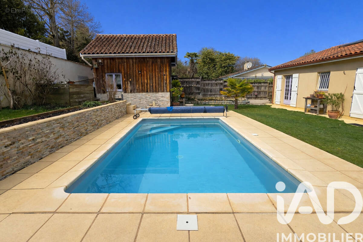 Maison 120 m² à Langoiran  - photo 4