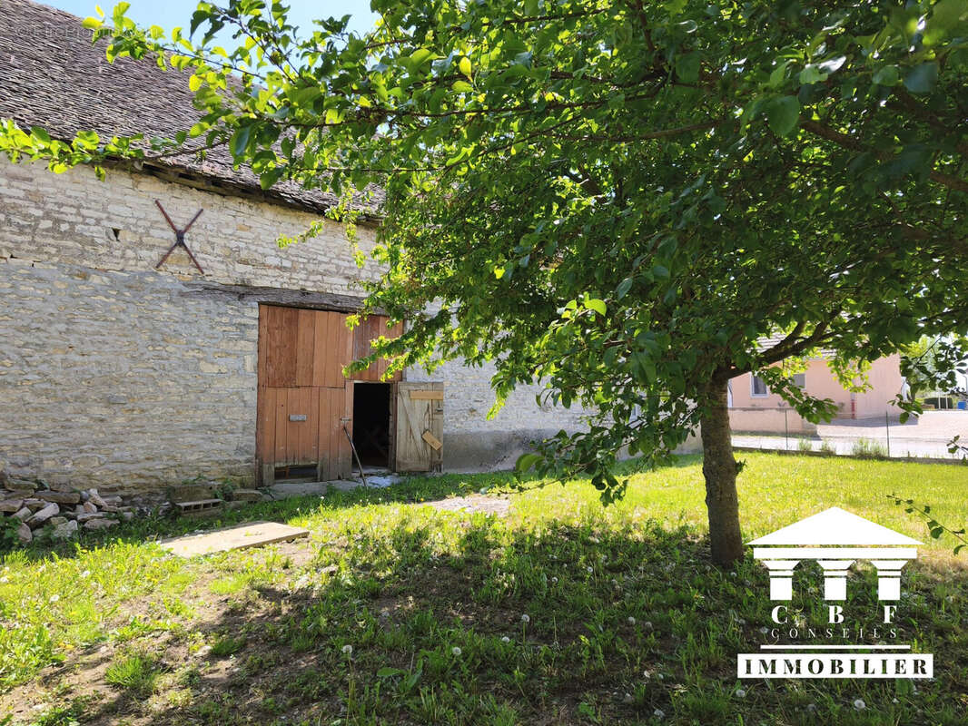 Maison à MARNAY