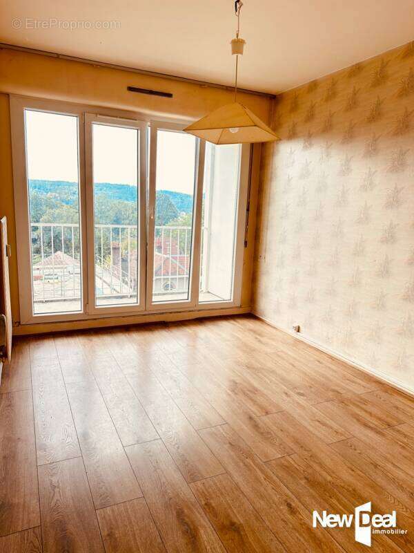 Exclusivite appartement de type 5 de 95 m2 a renover - photo 9
