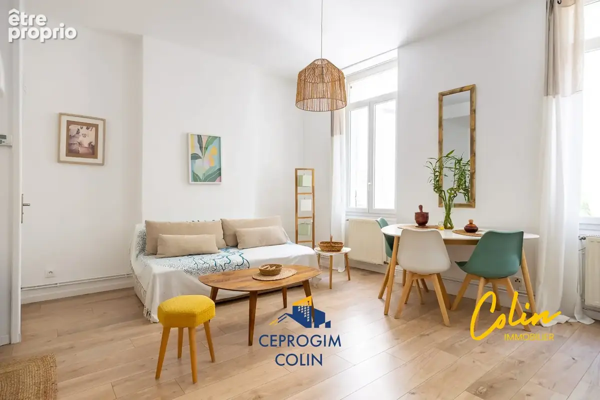 Appartement à MARSEILLE-6E
