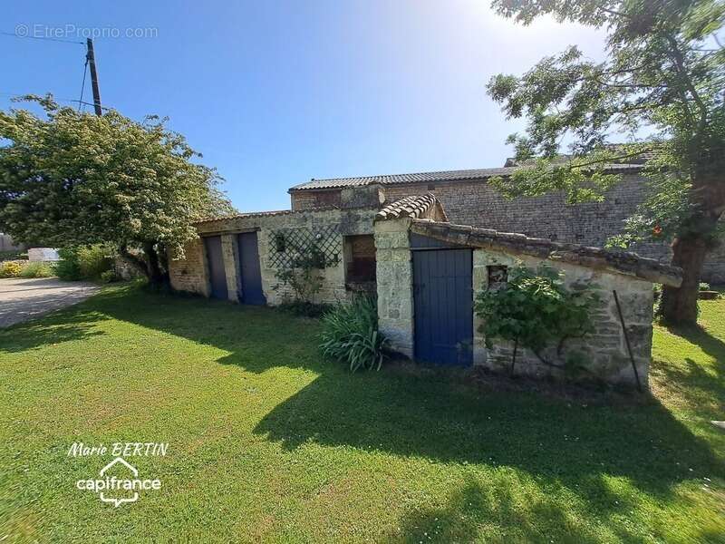 Maison à CELLES-SUR-BELLE