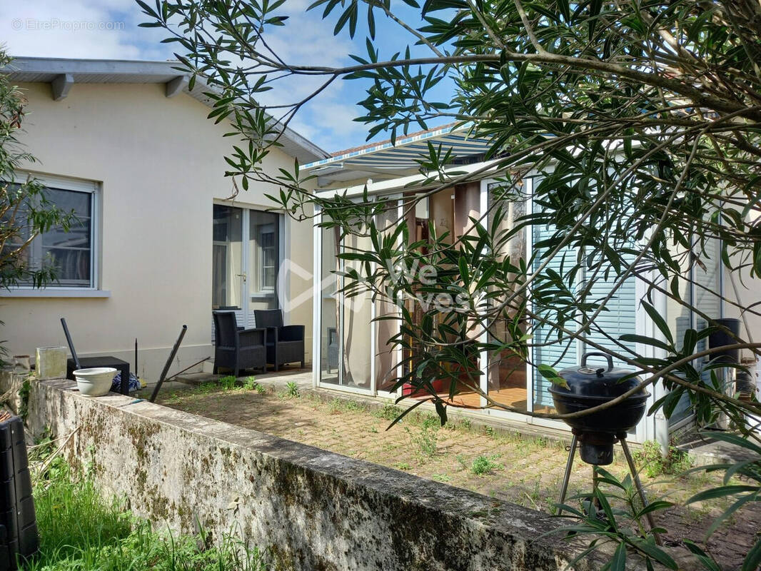 Maison 79 m² à Blaye  - photo 2