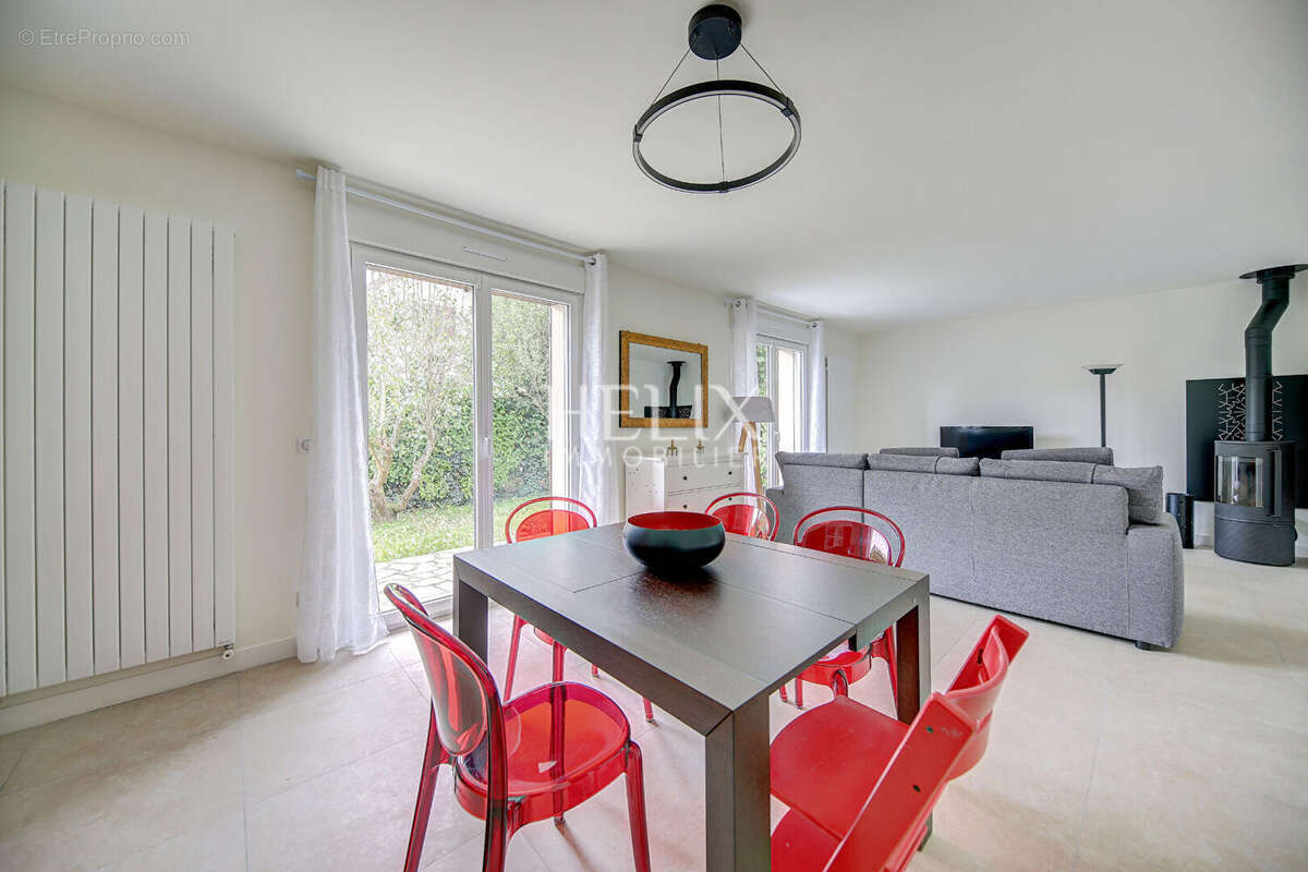 Maison à SAINT-GERMAIN-EN-LAYE