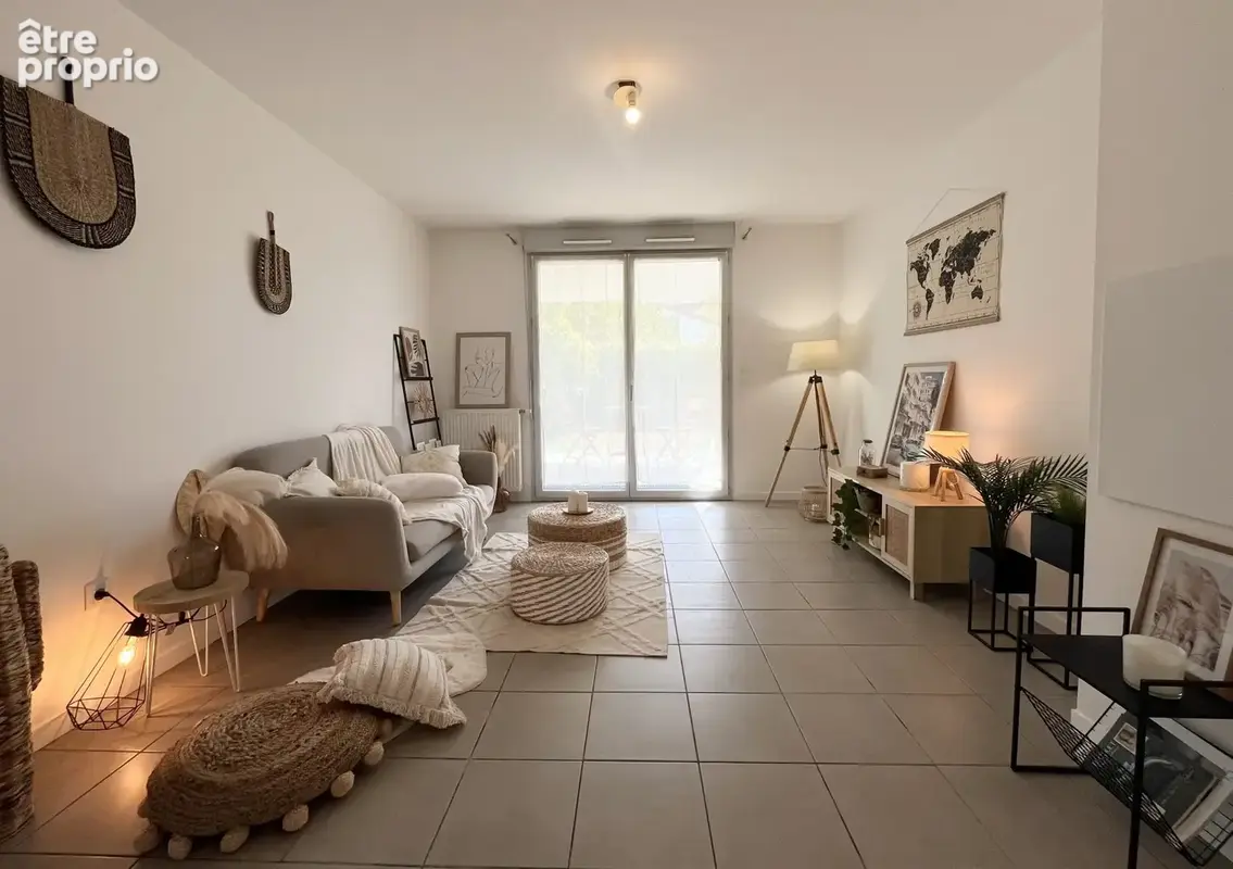 Appartement à AUCAMVILLE