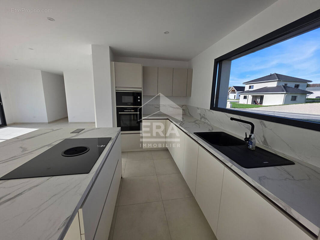 Maison à L'HOPITAL-DU-GROSBOIS