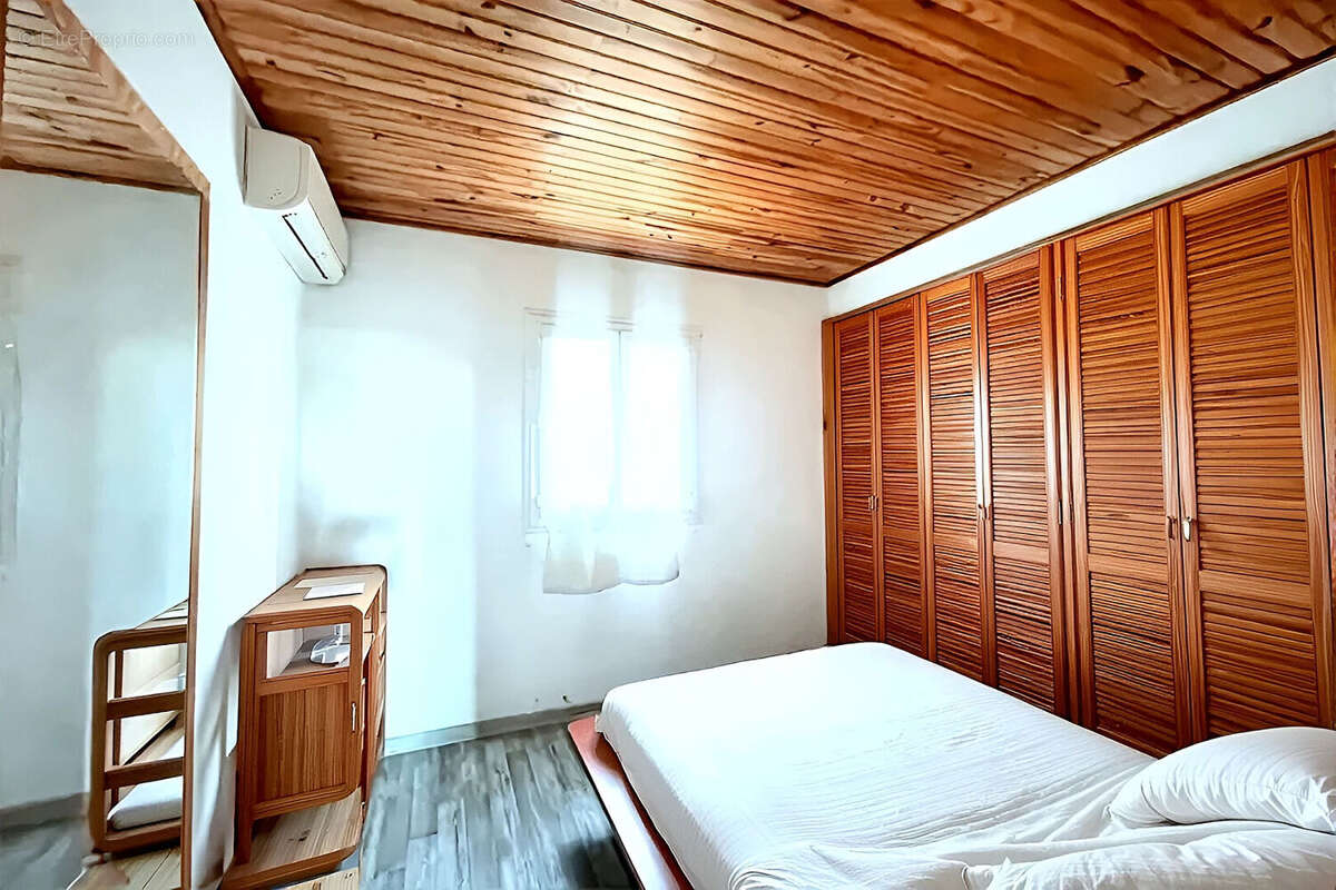 Maison à SAINT-DENIS