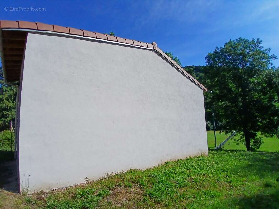 Maison 53 m² à Vorey  - photo 9