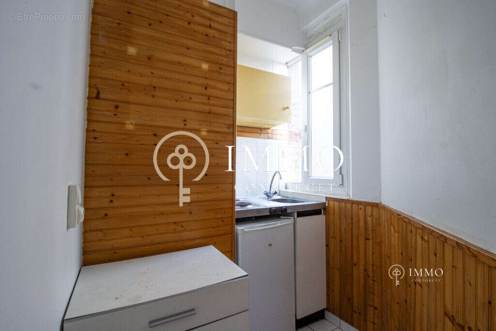 Appartement à PARIS-20E