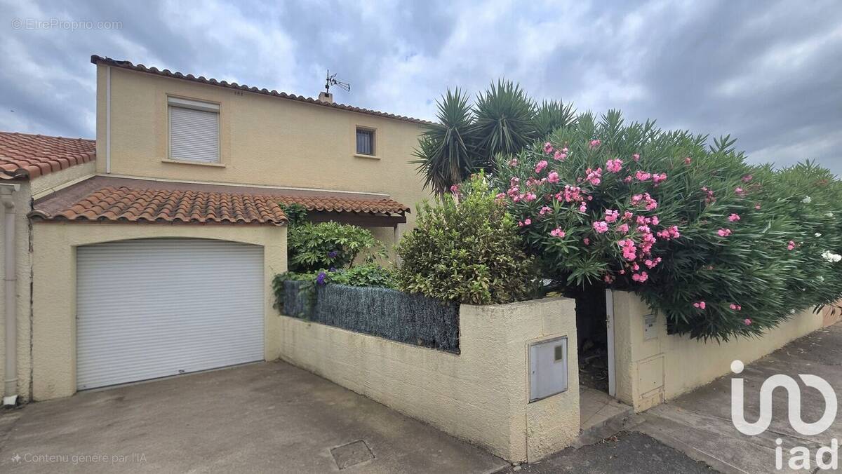 Photo 1 - Maison à SAINT-LAURENT-DE-LA-SALANQUE