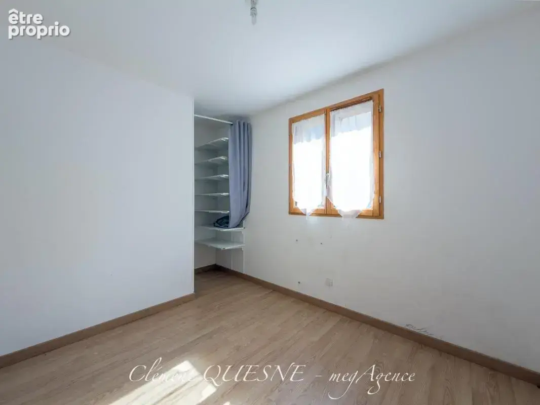 Sous-sol / 3 chambres / tres bon etat - photo 14