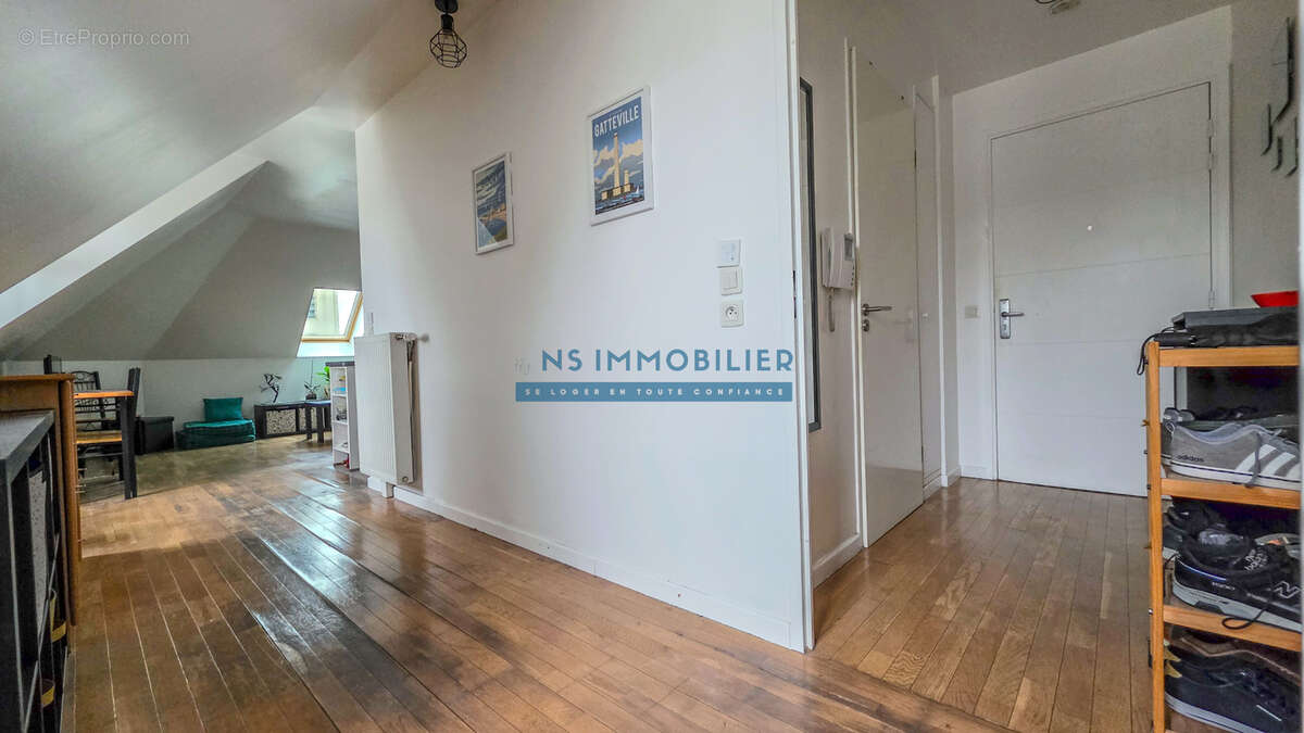 Appartement à HOUILLES