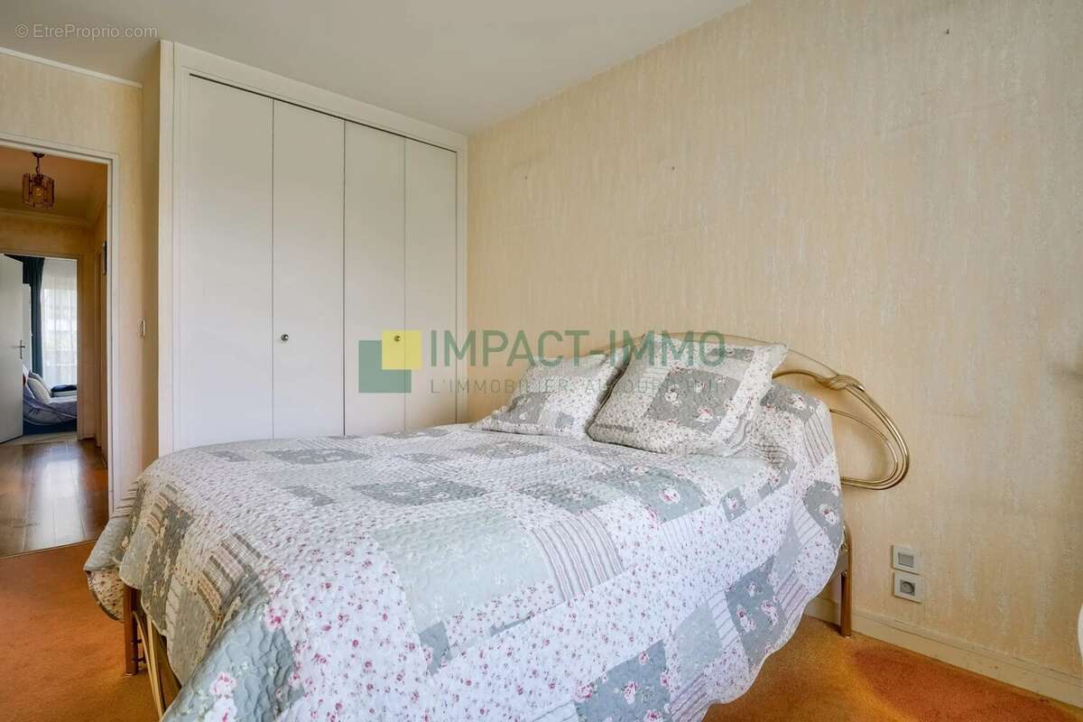 Appartement à CLICHY