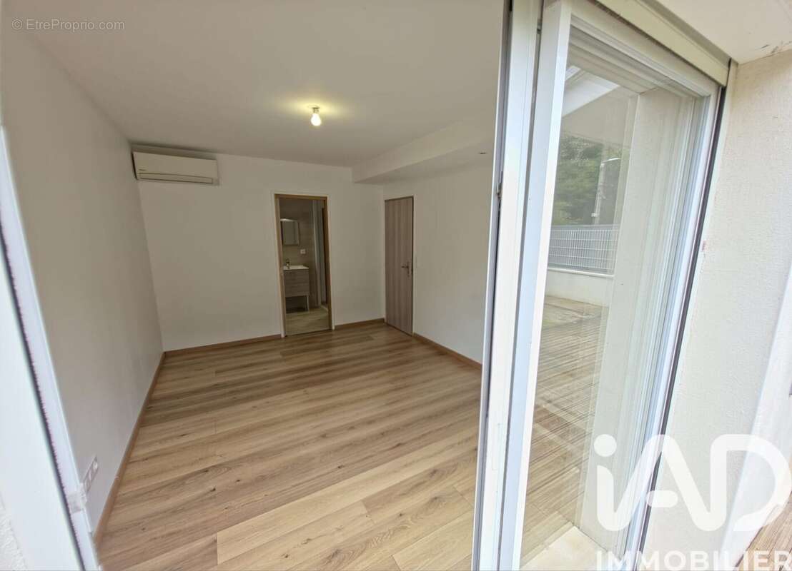 Photo 8 - Maison à GENERAC
