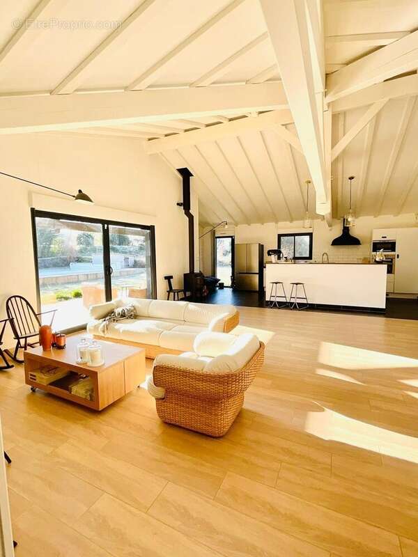 Maison à MONFLANQUIN